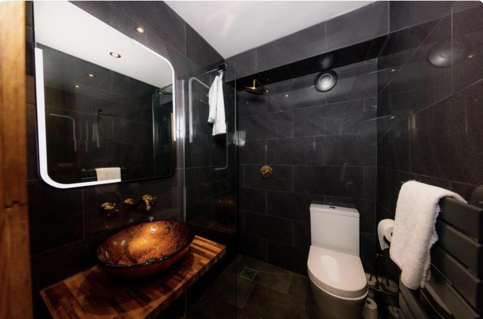 Superb Luxury Apartment By Canal - Central Edinburgh Luaran gambar